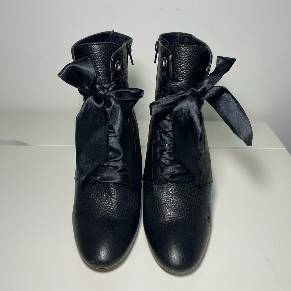 Minelli Women’s Black Leather Lace-Up Ankle Fall classy Boots Block Heel Size 40 - Picture 2 of 11